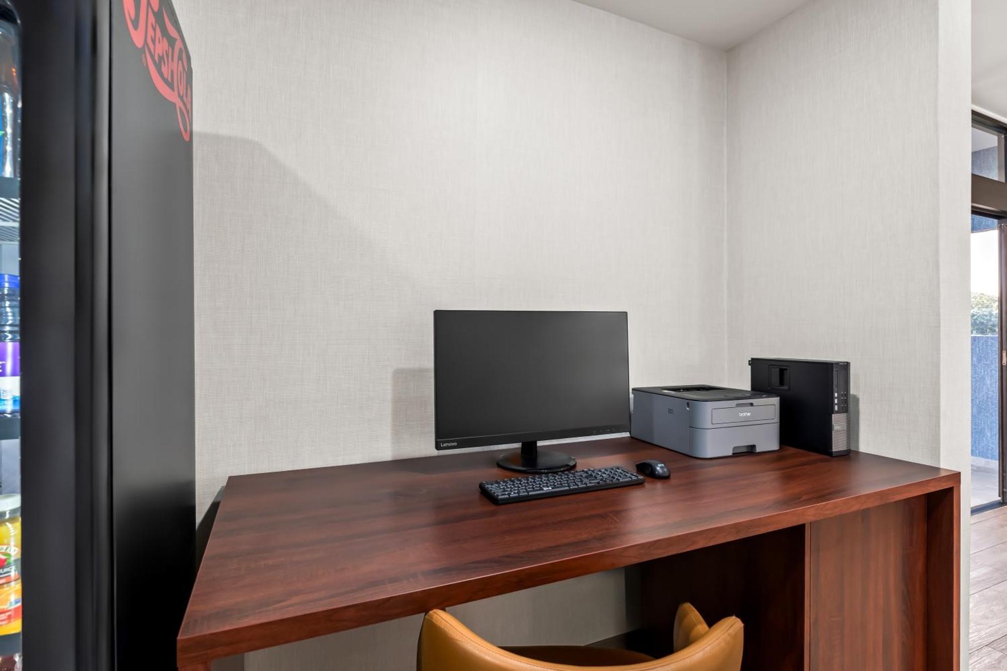 Comfort Inn & Suites Prince George - Fort Gregg Buitenkant foto